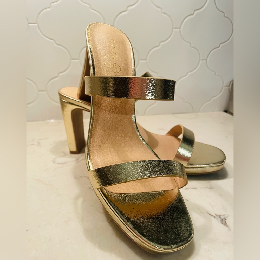 Chinese Laundry metallic gold heels. Worn once. Size 8!